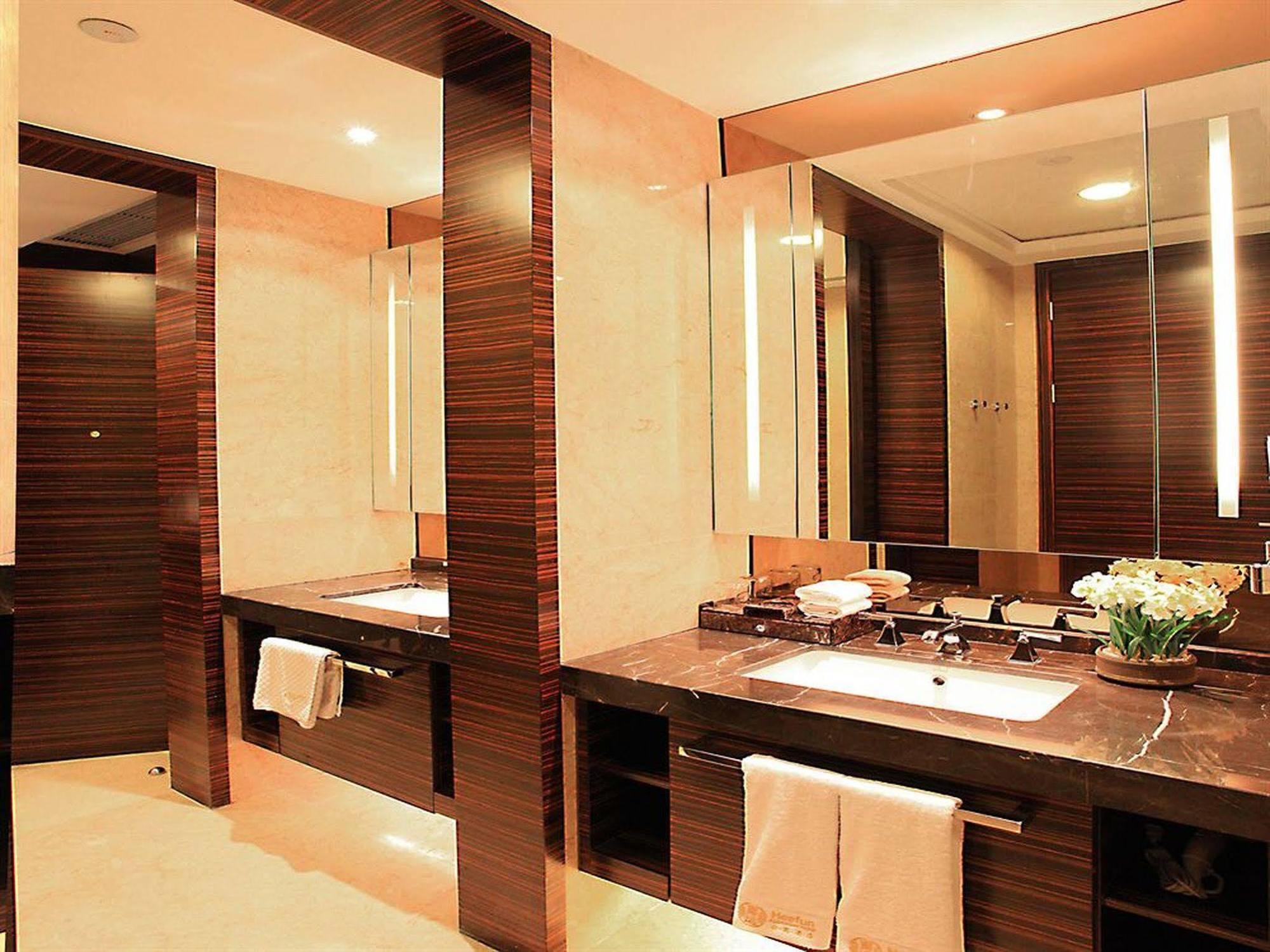 Heefun Apartment Gz -Poly World Trading Center-Walking Distance To Canton Fair Ngoại thất bức ảnh