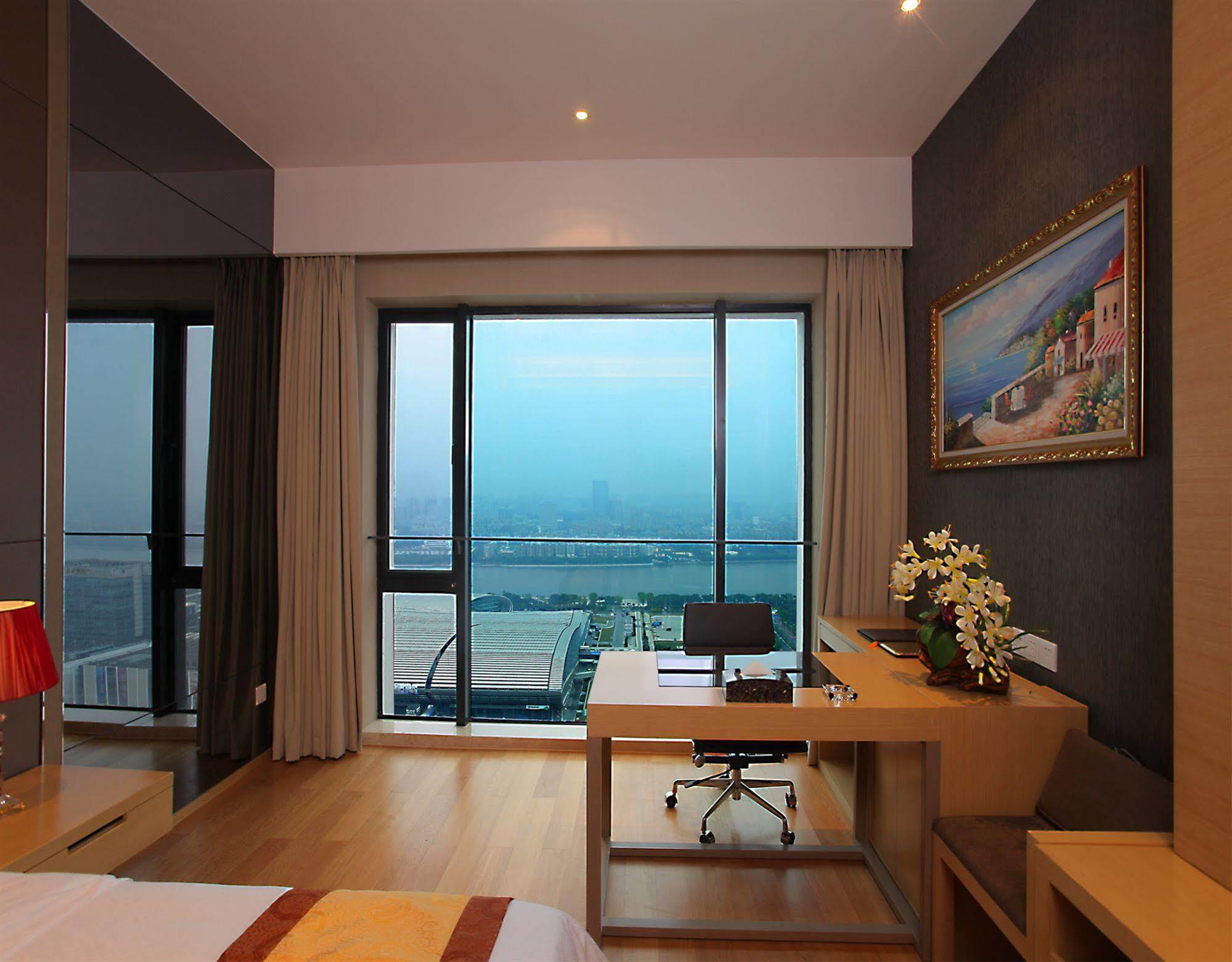 Heefun Apartment Gz -Poly World Trading Center-Walking Distance To Canton Fair Ngoại thất bức ảnh